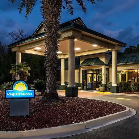 Days Inn By Wyndham Richmond Hill/Savannah מראה חיצוני תמונה